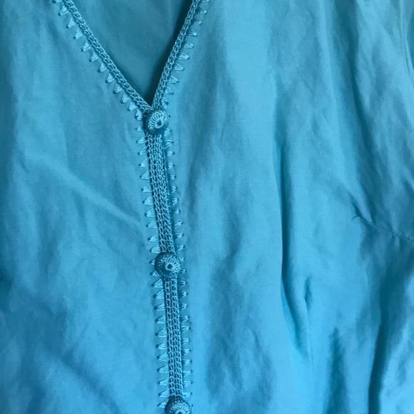 Button down blouse - Picture 3 of 7